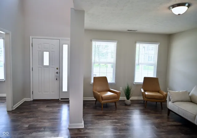 Photo 4 of Sale Pending at 8330 Balmoral Ln, Avon, IN 46123 | MLS# 22120740 | Listing updated on 2026-09-06