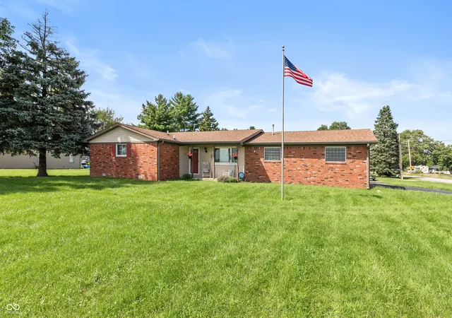 1st image of 7360 N County Road 150 E, Pittsboro, IN 46167 | MLS# 22120748