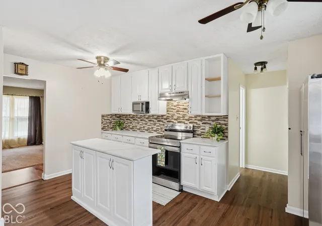 Photo 4 of Sale Pending at 3632 Luewan Dr, Indianapolis, IN 46235 | MLS# 22120749 | Listing updated on 2026-10-27