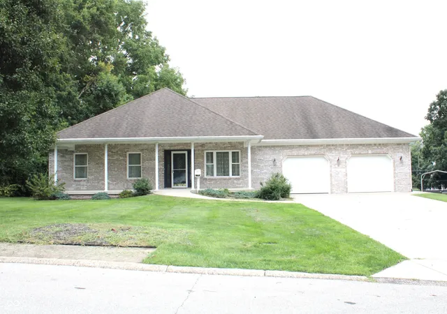 1st image of 99 Center Ct, Franklin, IN 46131 | MLS# 22120751