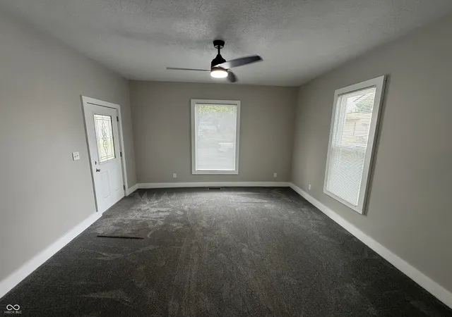 Photo 3 of Single family home for sale at 613 S 15th Street, Terre Haute, IN 47807 | MLS# 22120755 | Listing updated on 2026-08-17
