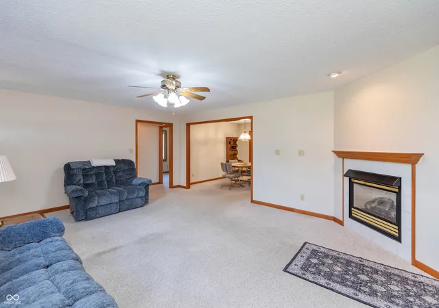 5th image of 1395 Renee Dr, Plainfield, IN 46168 | MLS# 22120785