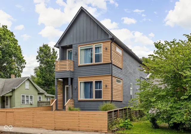 3rd image of 931 Spruce St, Indianapolis, IN 46203 | MLS# 22120786