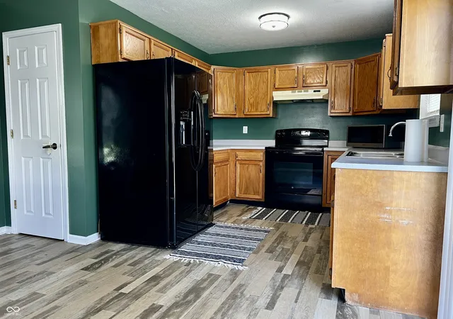 3rd image of 916 Congressional Wy, Shelbyville, IN 46176 | MLS# 22120791