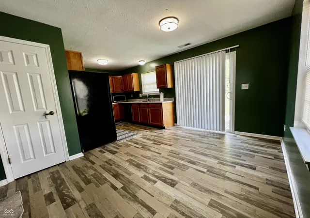 4th image of 916 Congressional Wy, Shelbyville, IN 46176 | MLS# 22120791