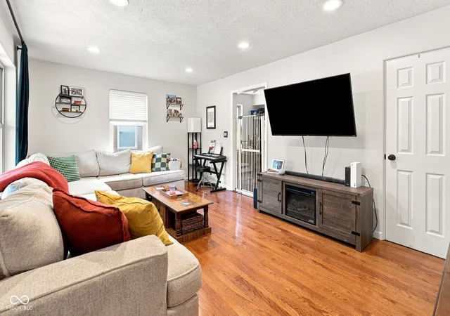 5th image of 5435 E 13Th St, Indianapolis, IN 46219 | MLS# 22120803