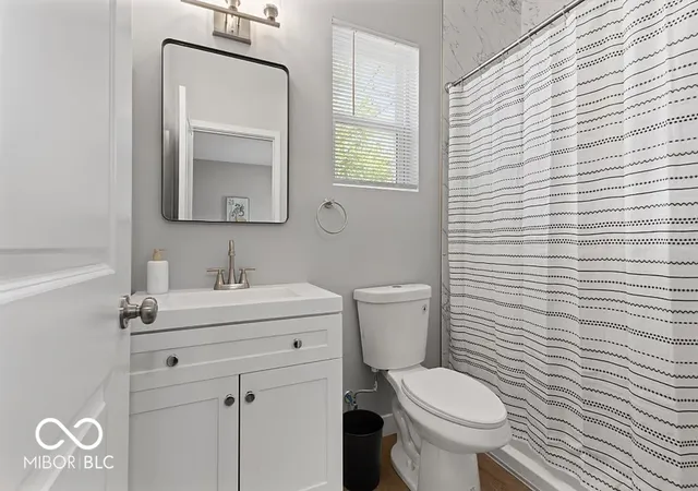 15th image of 1301 S Alabama St, Indianapolis, IN 46225 | MLS# 22120804