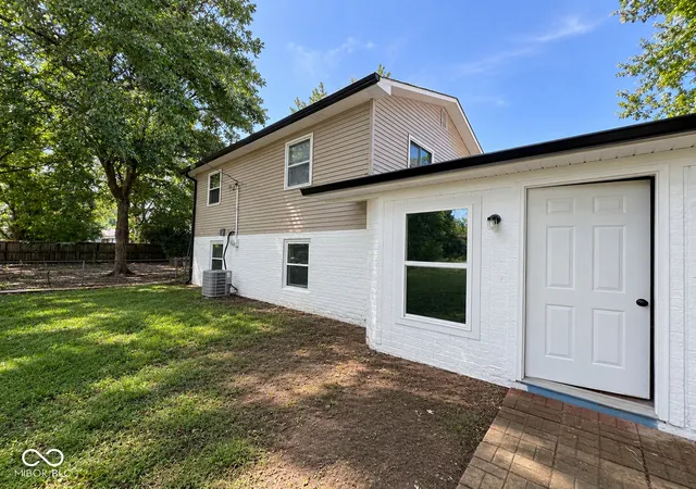 18th image of 8413 E 34th, Indianapolis, IN 46226 | MLS# 22120806