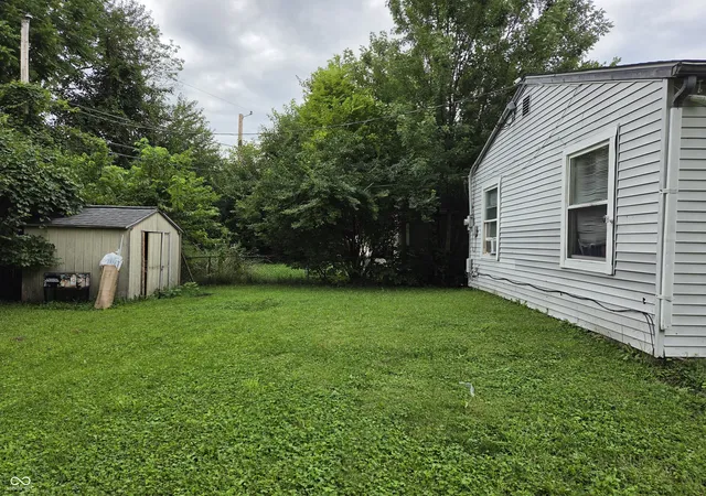 12th image of 3152 N Temple Ave, Indianapolis, IN 46218 | MLS# 22120807