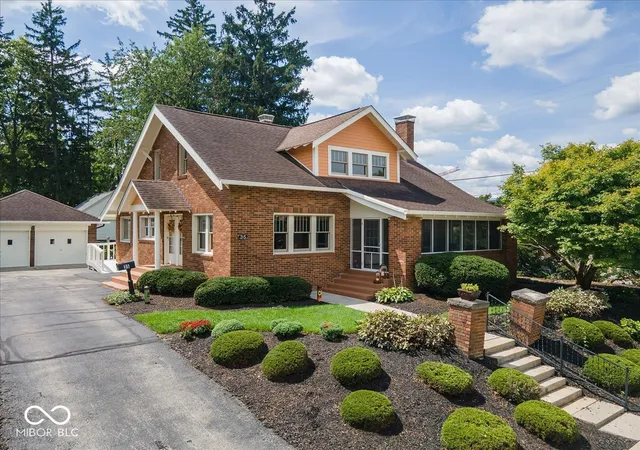 2nd image of 35 E Ketchum Dr, Carmel, IN 46032 | MLS# 22120814
