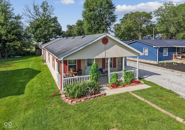 2nd image of 1133 Avenue D St, Greencastle, IN 46135 | MLS# 22120815