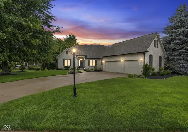 2nd image of 10737 Jacobs Ct, Fishers, IN 46040 | MLS# 22120817