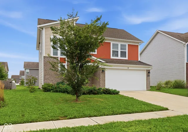 2nd image of 8146 Lupine Dr, Plainfield, IN 46168 | MLS# 22120826