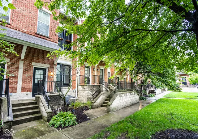 1st image of 1109 Reserve Wy, Indianapolis, IN 46220 | MLS# 22120828