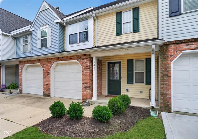 2nd image of 9681 Anson St, Fishers, IN 46038 | MLS# 22120834