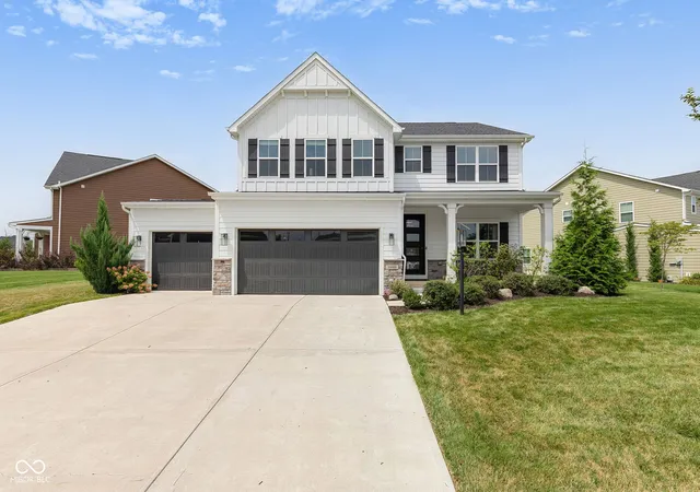 1st image of 16688 Ayshire Dr, Fishers, IN 46037 | MLS# 22120844