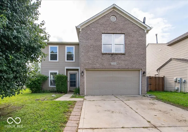 1st image of 2122 Bridlewood Dr, Franklin, IN 46131 | MLS# 22120849