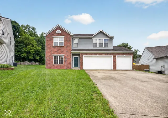1st image of 1400 W Caber Ct, Bloomington, IN 47403 | MLS# 22120853