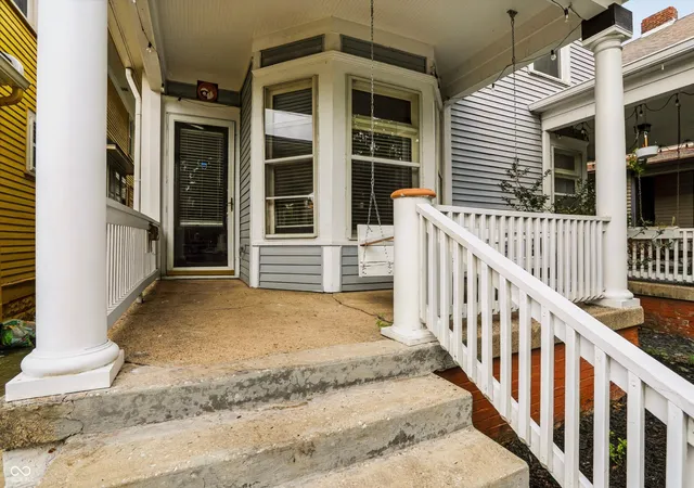 2nd image of 342 N Arsenal Ave, Indianapolis, IN 46201 | MLS# 22120855