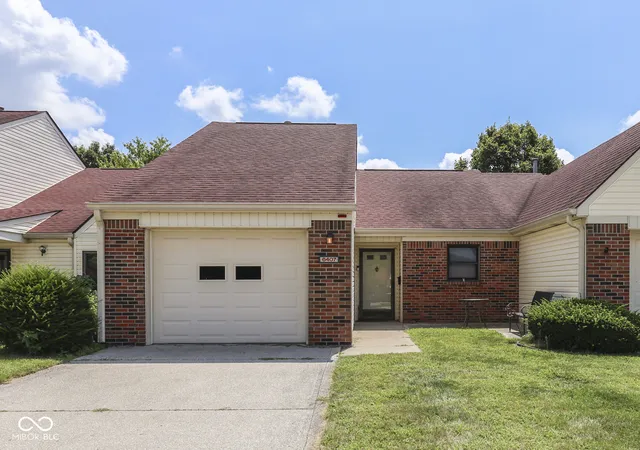 1st image of 6407 Friendship Cir #15, Indianapolis, IN 46268 | MLS# 22120869