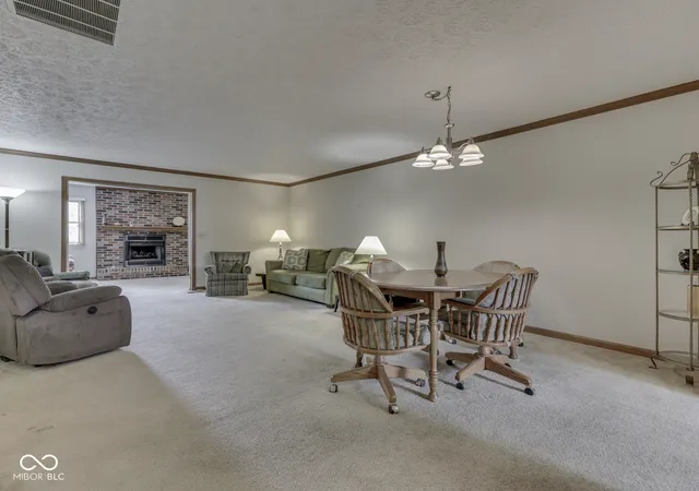 4th image of 6407 Friendship Cir #15, Indianapolis, IN 46268 | MLS# 22120869