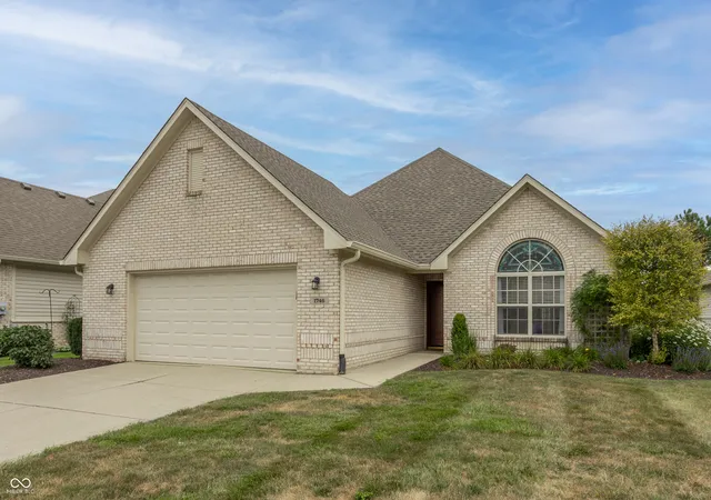 1st image of 1746 Stonewall Cir, Greenfield, IN 46140 | MLS# 22120874