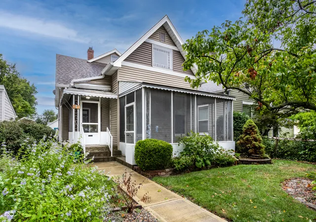 Photo 1 of Single family home for sale at 1527 Woodlawn Ave, Indianapolis, IN 46203 | MLS# 22120875 | Listing updated on 2026-09-23