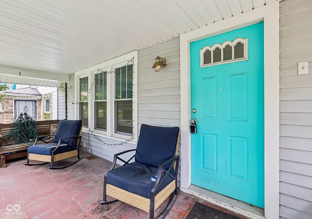 Photo 3 of Single family home for sale at 433 N Centennial St, Indianapolis, IN 46222 | MLS# 22120878 | Listing updated on 2026-10-01