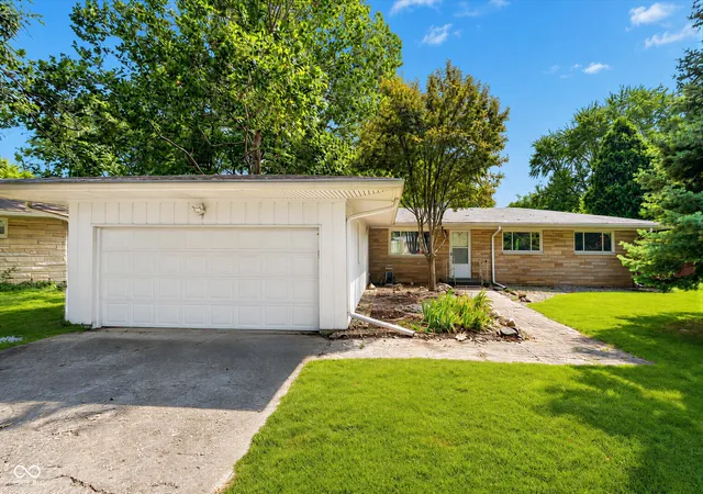 1st image of 10207 Carrollton Ave, Carmel, IN 46280 | MLS# 22120882