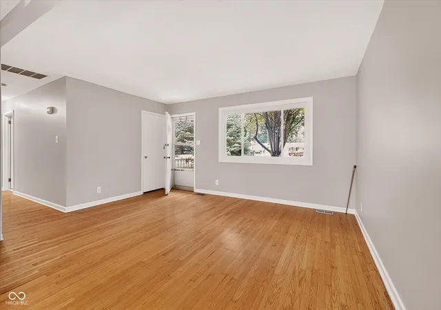 Photo 3 of Sale Pending at 10207 Carrollton Ave, Carmel, IN 46280 | MLS# 22120882 | Listing updated on 2026-10-06