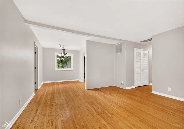 Photo 4 of Sale Pending at 10207 Carrollton Ave, Carmel, IN 46280 | MLS# 22120882 | Listing updated on 2026-10-06
