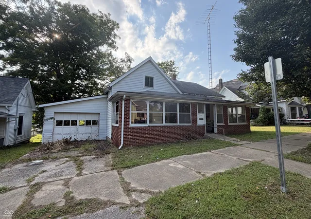 Photo 1 of Sale Pending at 2129 H St, Bedford, IN 47421 | MLS# 22120894 | Listing updated on 2026-10-02