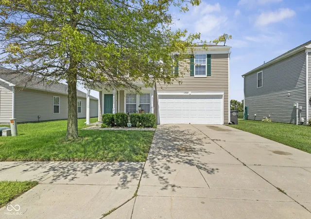 1st image of 1702 Wagner Dr, Shelbyville, IN 46176 | MLS# 22120895