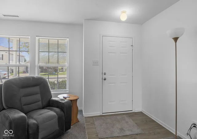 4th image of 1702 Wagner Dr, Shelbyville, IN 46176 | MLS# 22120895
