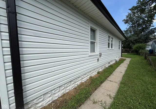 4th image of 2037 Houston St, Indianapolis, IN 46218 | MLS# 22120896