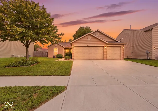 1st image of 707 Westpointe Dr, Shelbyville, IN 46176 | MLS# 22120897