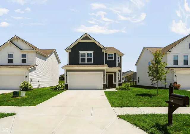 4th image of 2014 Oak Leaf Wy, Shelbyville, IN 46176 | MLS# 22120901
