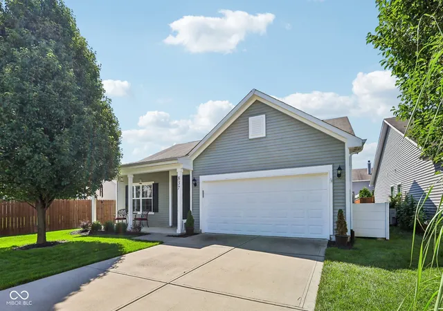 Photo 2 of Sale Pending at 837 Northwich Ave, Westfield, IN 46074 | MLS# 22120923 | Listing updated on 2026-08-31