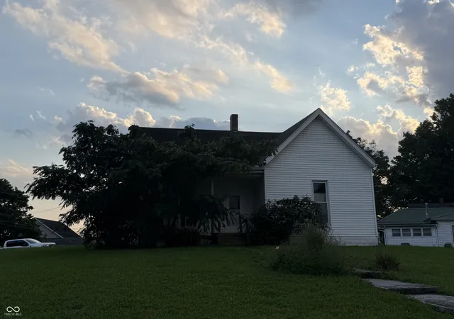 Photo 3 of Sale Pending at 607 Lafayette Ave, Oolitic, IN 47451 | MLS# 22120931 | Listing updated on 2026-10-02