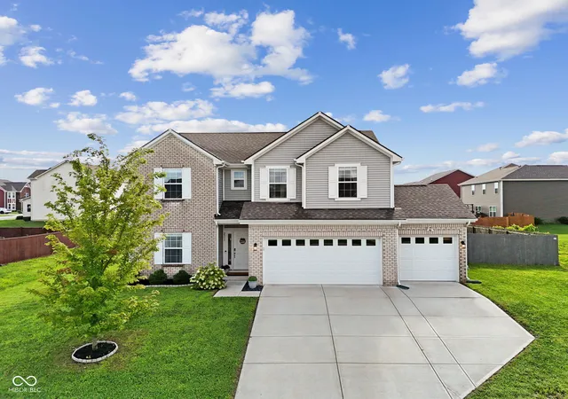 1st image of 2317 Shadow Trace Wy, Greenwood, IN 46143 | MLS# 22120941