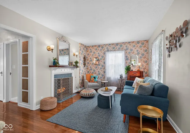 Photo 3 of Sale Pending at 5020 Ford St, Speedway, IN 46224 | MLS# 22120953 | Listing updated on 2026-09-01