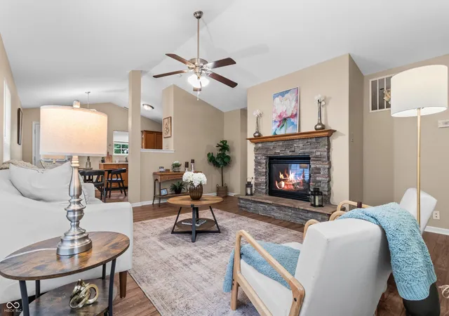 Photo 3 of Sale Pending at 9621 W Stargazer, Pendleton, IN 46064 | MLS# 22120956 | Listing updated on 2026-08-31
