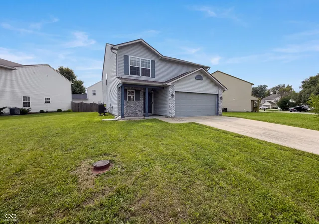 1st image of 11307 Narrowleaf Dr, Indianapolis, IN 46235 | MLS# 22120957
