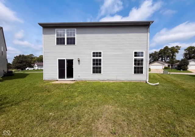 5th image of 11307 Narrowleaf Dr, Indianapolis, IN 46235 | MLS# 22120957