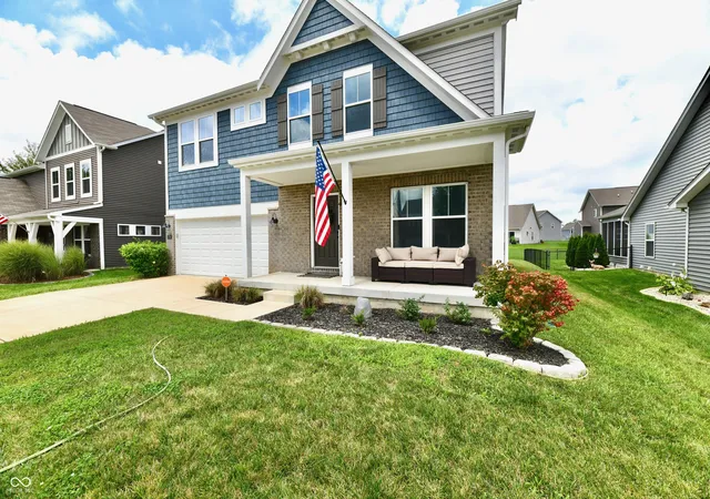 Photo 4 of Single family home for sale at 3736 Highgate Ct, Indianapolis, IN 46237 | MLS# 22120971 | Listing updated on 2026-10-19