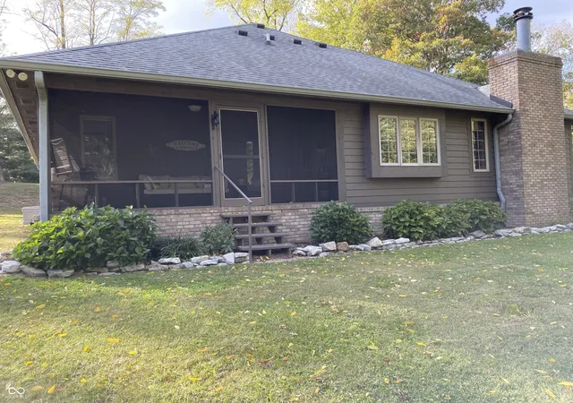 Photo 4 of Sale Pending at 2975 Clear Creek Blvd, Martinsville, IN 46151 | MLS# 22120974 | Listing updated on 2026-08-30