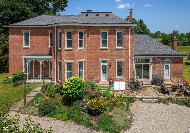1st image of 6443 S Jonesville Rd, Columbus, IN 47201 | MLS# 22120975