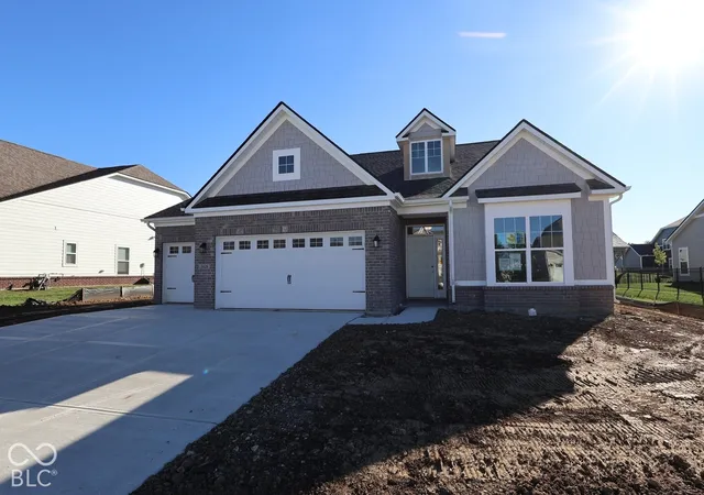 Photo 2 of Single family home for sale at 5029 Carmine St, Brownsburg, IN 46112 | MLS# 22120977 | Listing updated on 2026-10-08