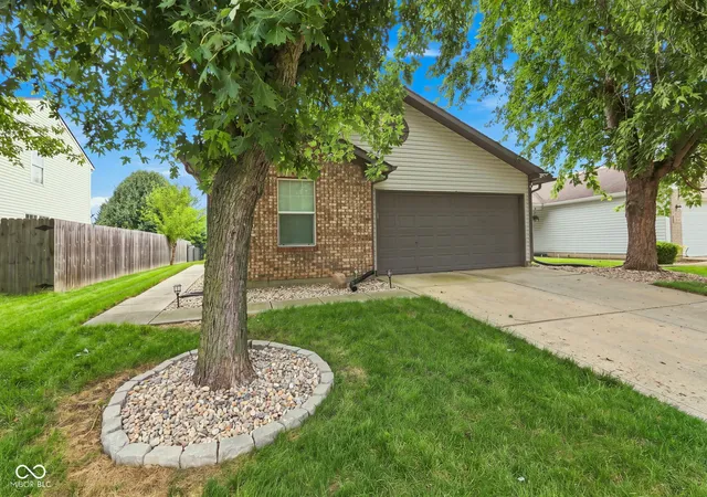 1st image of 8510 Coralberry Ln, Indianapolis, IN 46239 | MLS# 22120979