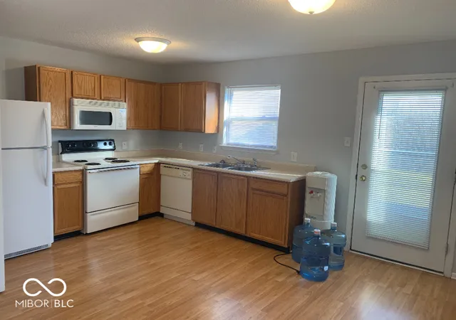 4th image of 2043 Orchid Bloom Dr, Indianapolis, IN 46231 | MLS# 22120997